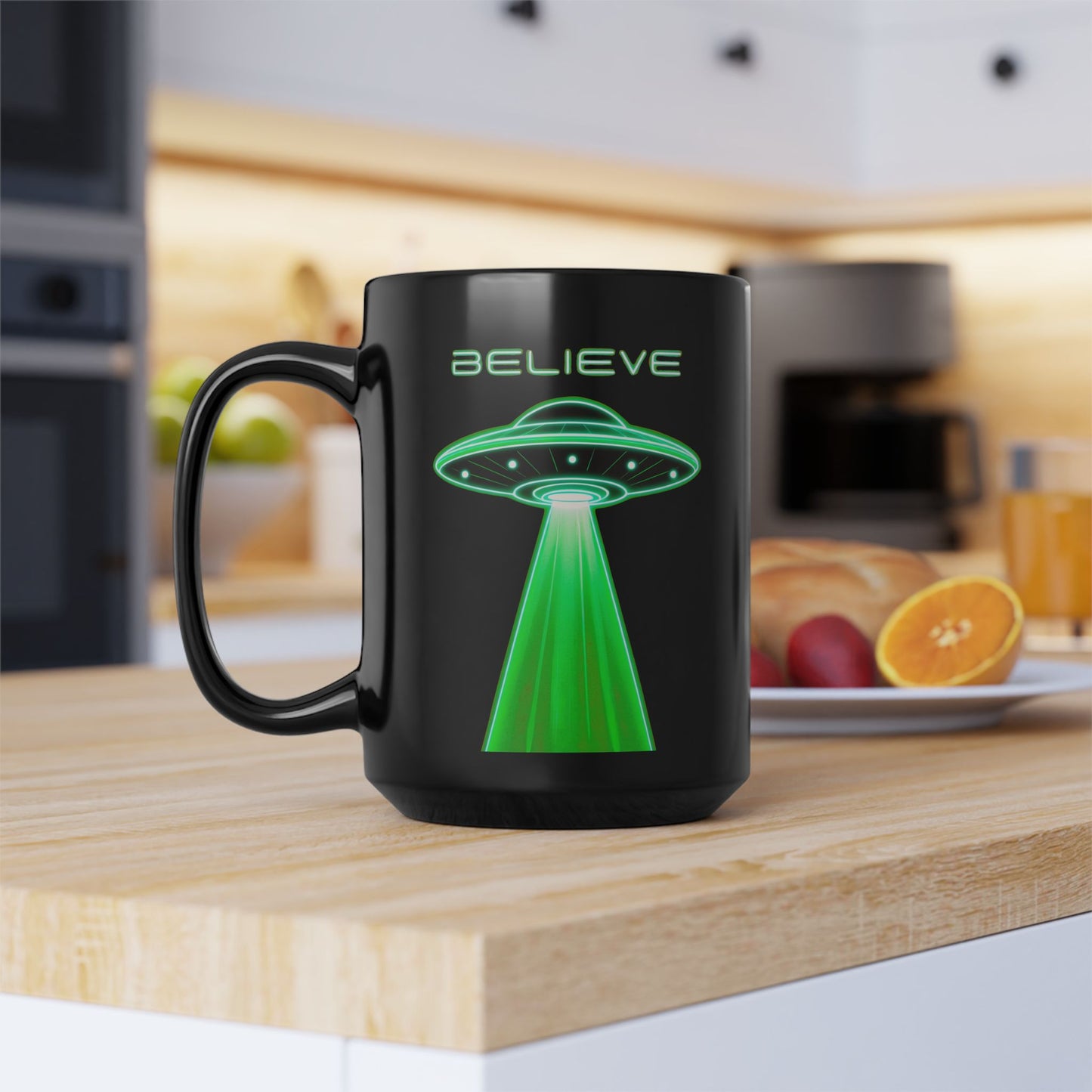 Alien Mug,UFO lovers,UFO Alien X-Files- 'We Are Not Alone' - Perfect Gift for Sci-Fi Fans, Cool Collectible, Extraterrestrial Coffee